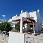 Beachfront House,manta Rota,algarve * ヴィーラ・ノーヴァ・デ・カセラ