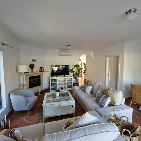 Villa Beachfront House,manta Rota,algarve *