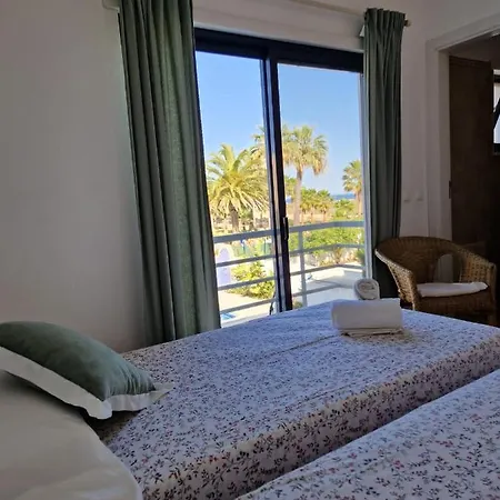 Beachfront House,manta Rota,algarve