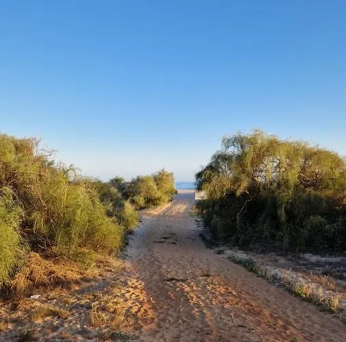 Beachfront House,manta Rota,algarve Villa *